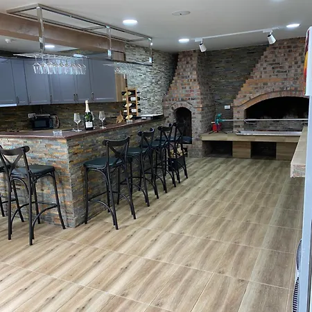 Vikendica Za Odmor 아파트 락타치